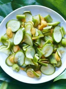 What's the Best Technique for a Flawless Moroccan Couscous?